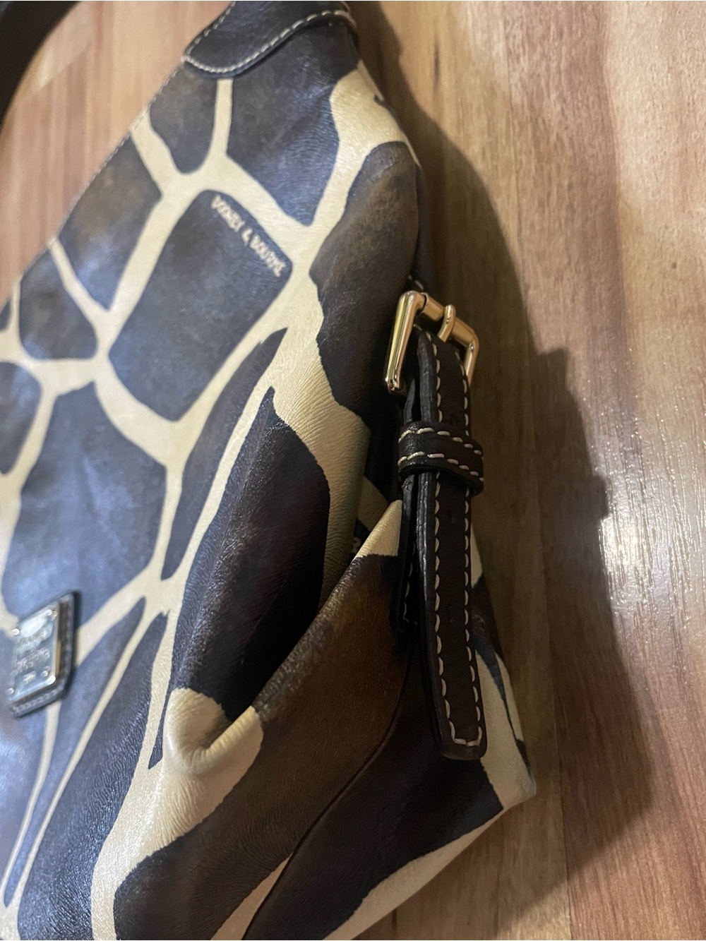 Dooney & Bourke Giraffe Print Leather Hobo Shoulder Bag Handbag - Picture 6 of 13